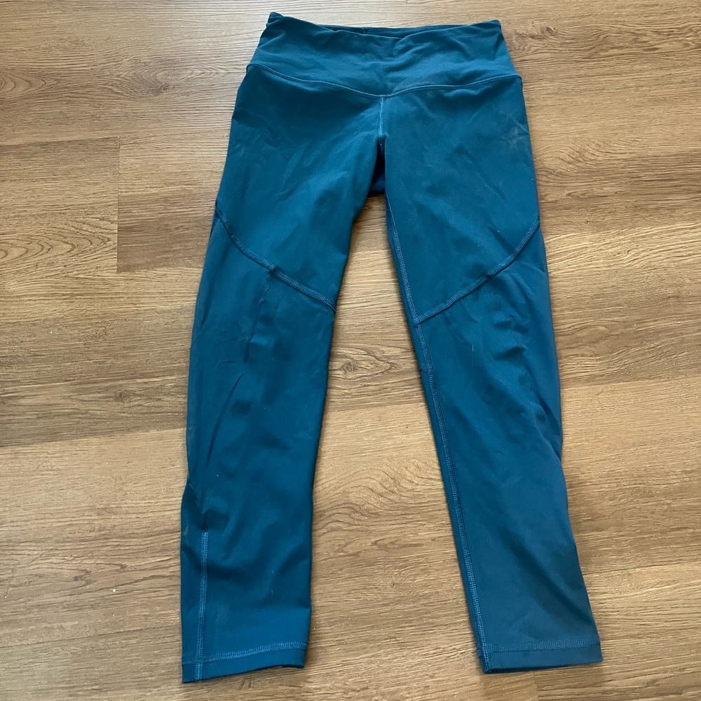 Victoria’s Secret women’s leggings